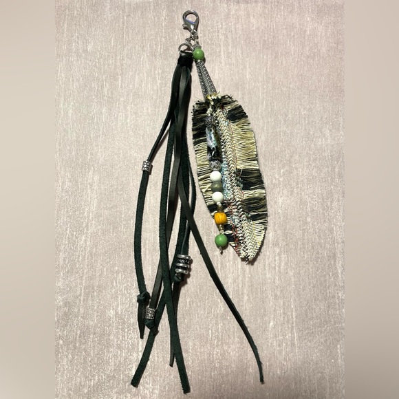 Black Leather Fringe & feather Bag Charm Hippie Boho Purse Tassel keychain charm - Picture 2 of 7